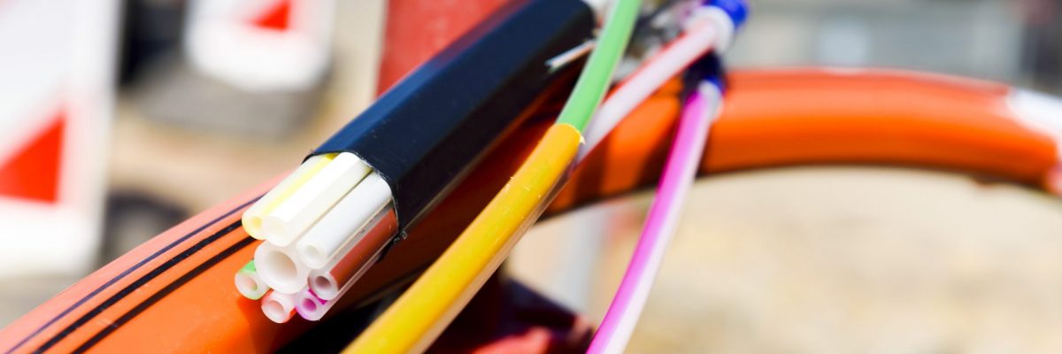 Dieses Bild zeigt Glasfaserkabeln