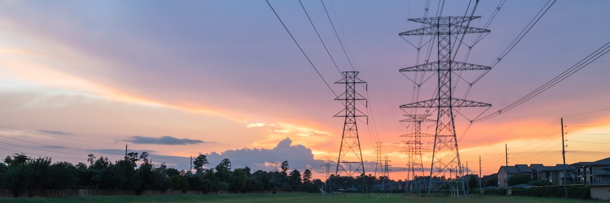 Dieses Bild zeigt Strommasten.