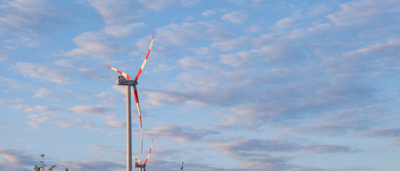 Dieses Bild zeigt den Windpark Munderfing (Foto: Astrid Knie)