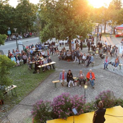 Dieses Bild zeigt das Sommerkonzert am Dorfplatz Munderfing am Freitag 20. August 2021.