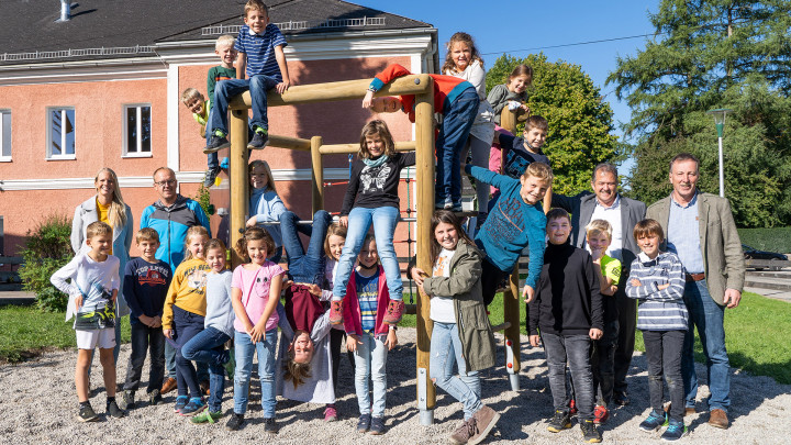 Klettergerüst für die Volksschule Munderfing