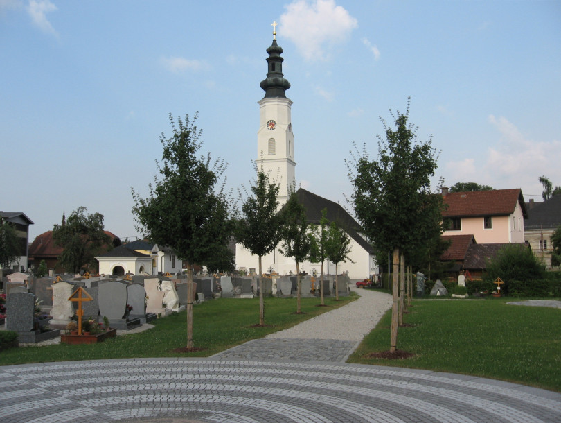 2006-Pfarrkirche.jpg (5) 2006-Pfarrkirche.jpg (5)