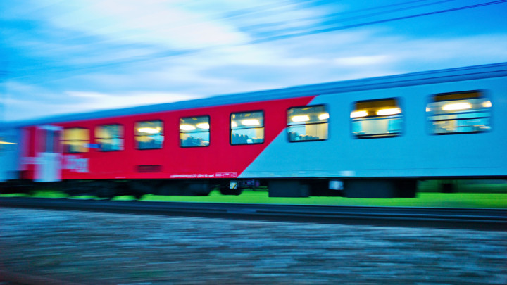 Bauarbeiten - Schienenersatzverkehr/geänderte Fahrzeiten: Friedburg Bahnhof => Braunau/Inn Bahnhof