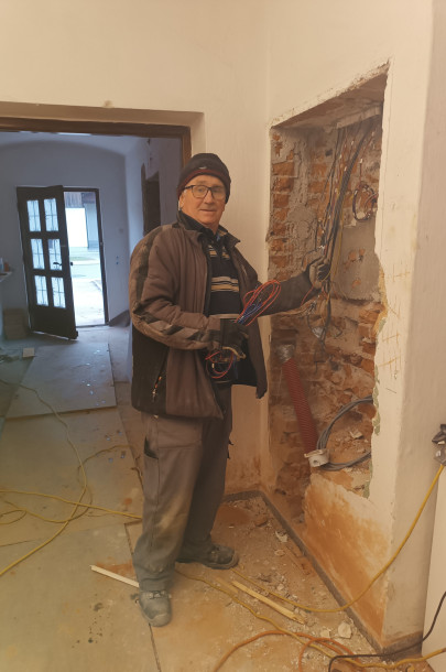 1764941141089 1764941141089